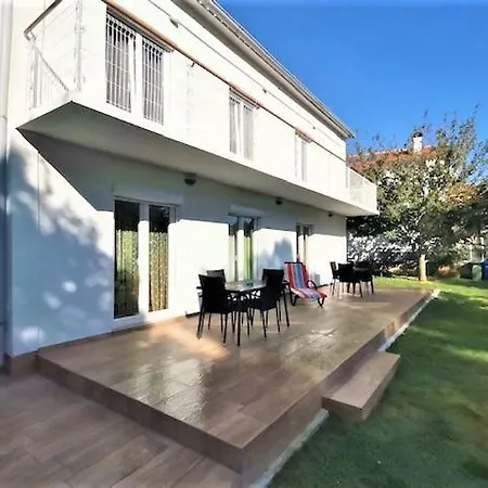 Apartman Lili