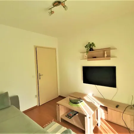 Apartment Lili *